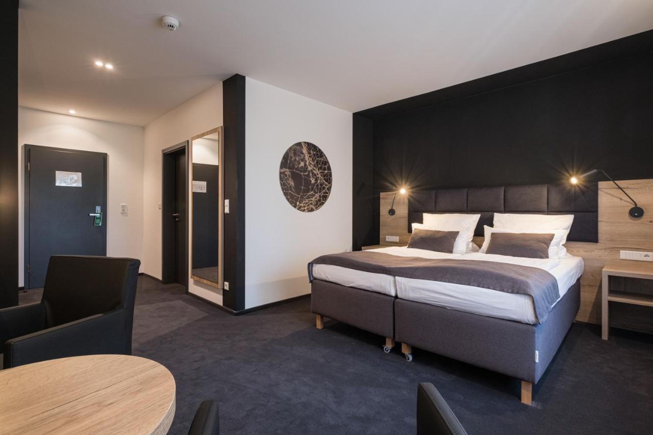 Eichhorns Hotell Niebüll Eksteriør bilde
