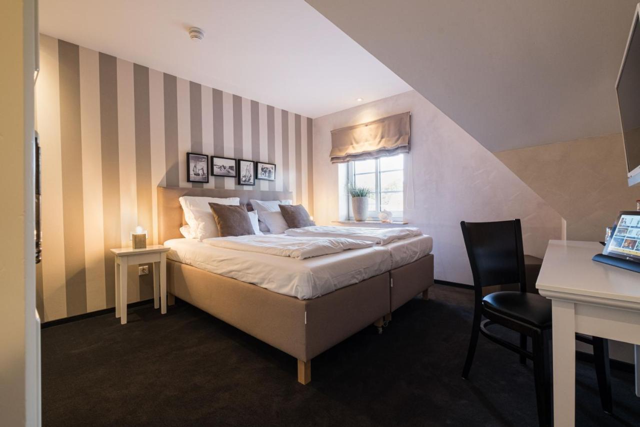 Eichhorns Hotell Niebüll Eksteriør bilde